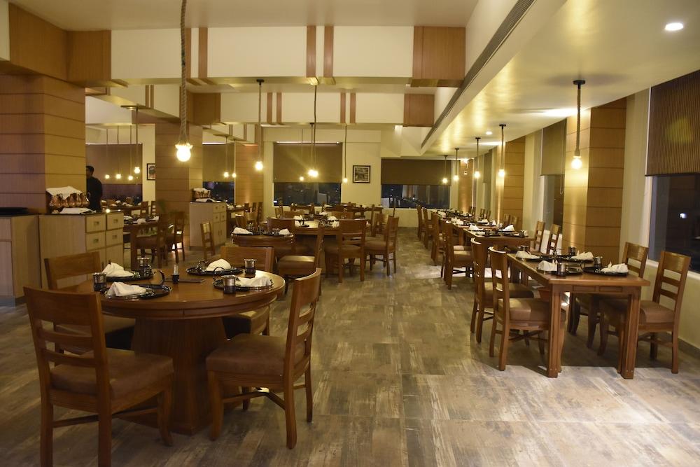 Hotel Lemon Tree Premier, Patna